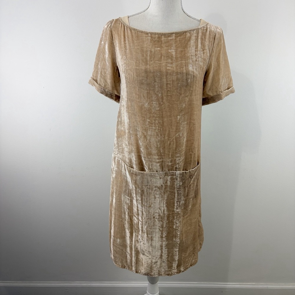 Floreat Anthropologie Beige Velvet Shift Dress XS Short Sleeve Pocket Chic